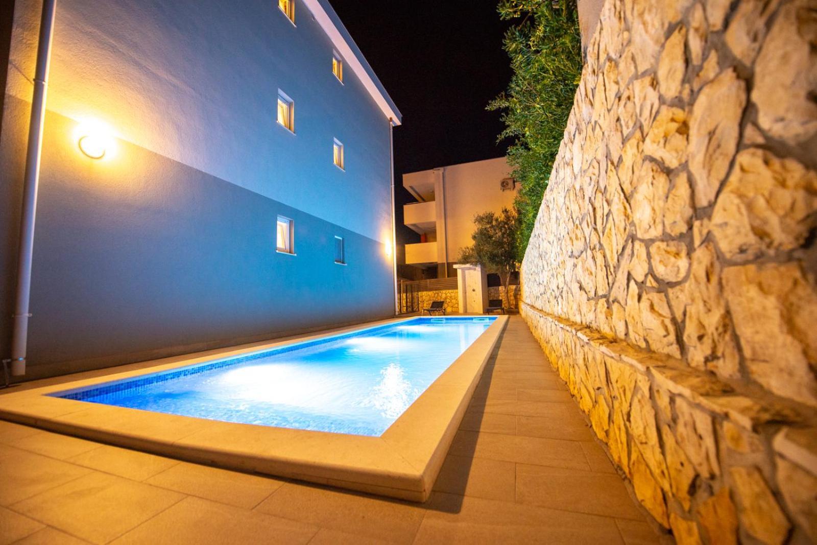 Apartments Yoko Novalja Zewnętrze zdjęcie
