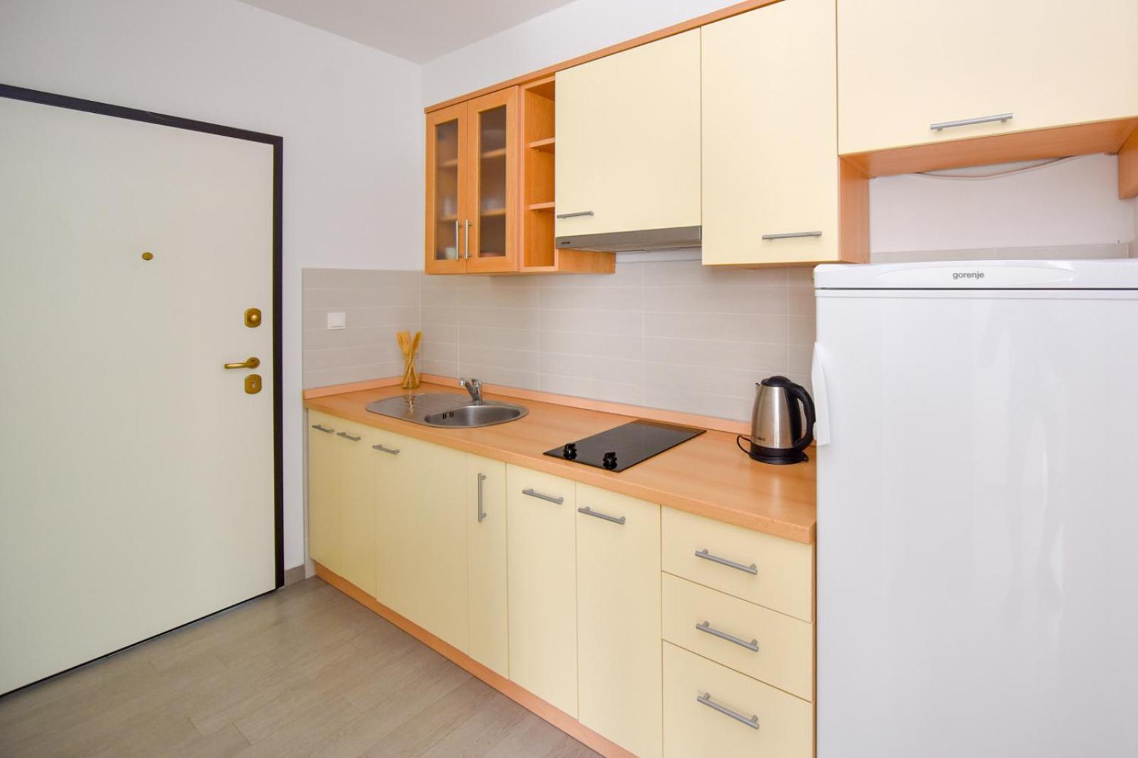 Apartments Yoko Novalja Zewnętrze zdjęcie